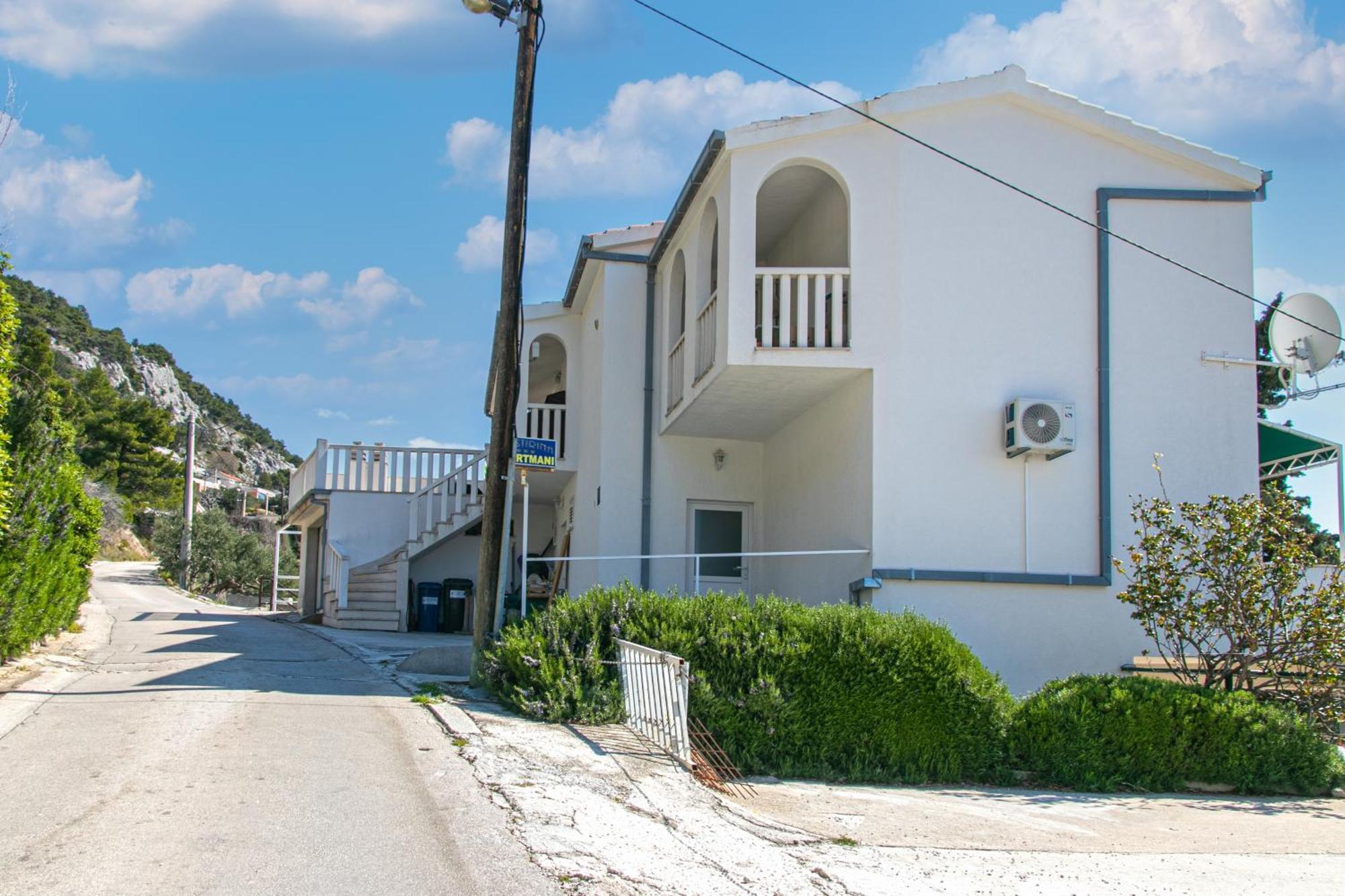 Apartments With A Parking Space Pisak, Omis - 5975 Dış mekan fotoğraf